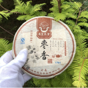 Чай Шу Пуэр блин 8006 фабрика Хуннань Ти Компани 2008 года