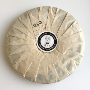 Чай Шу Пуэр весенний Ботаник 357 г 2018 год. Photo 2