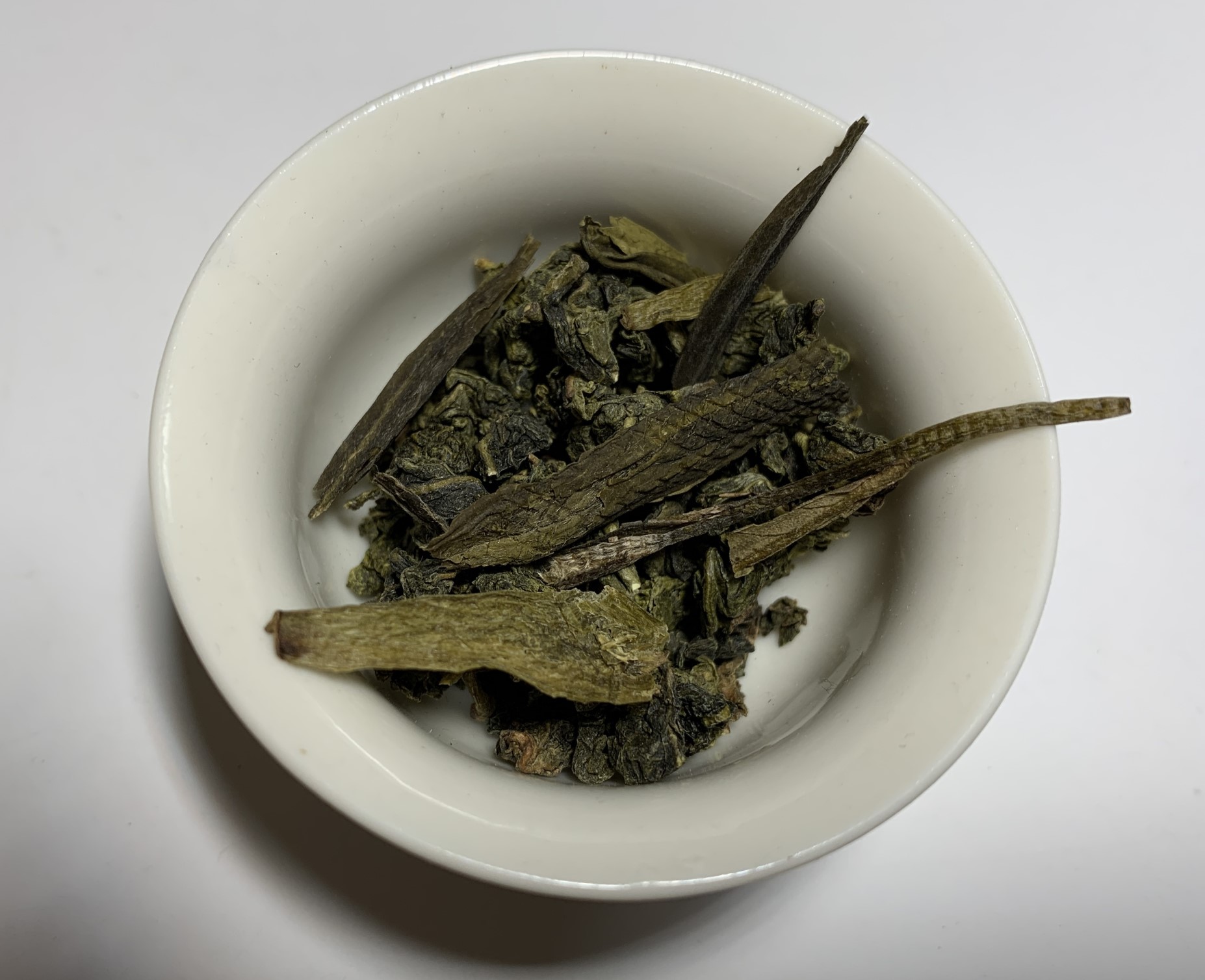 molochnij ulun i zelenij chaj